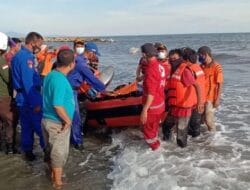 Pemuda  Terseret Ombak di Pantai Mampie, Polman, Ditemukan Meninggal