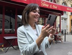 Samsung Galaxy Z Fold 6: Fitur AI-nya Tak Ada Lawan