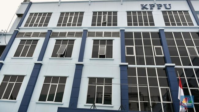 KPPU Selidiki Dugaan Pelanggaran Persaingan Usaha di Sektor Fintech